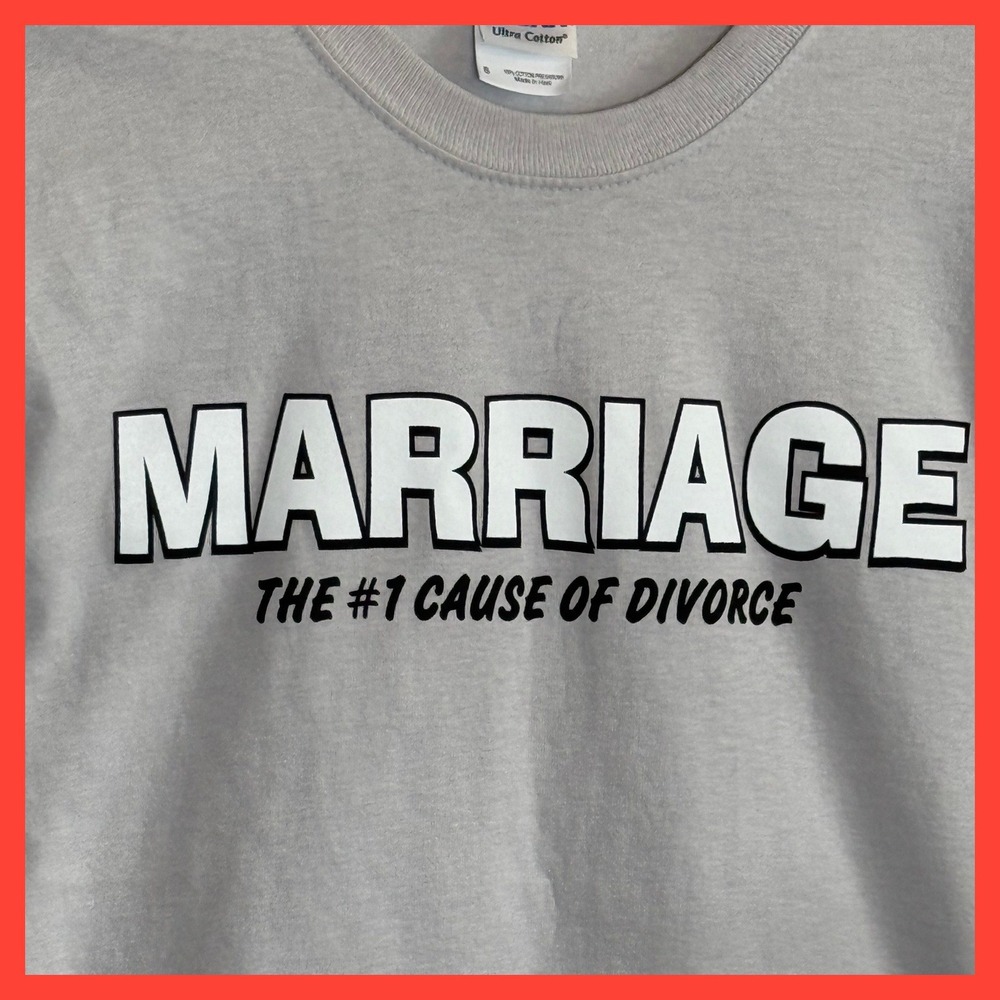NWOT Gildan Mens S Marriage The #1 Cause of Divorce Graphic T-Shirt Heather Grey